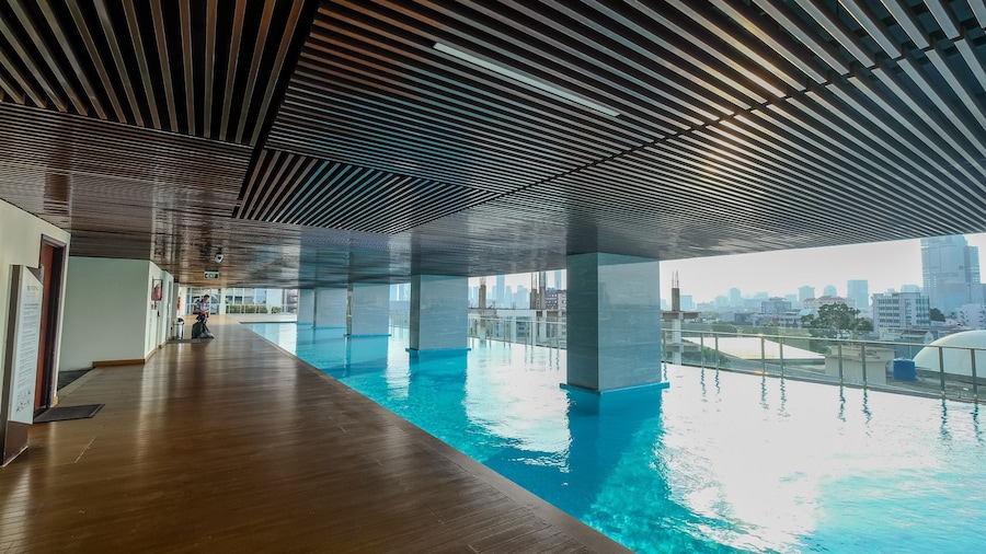 Simply Modern Studio Menteng Park Apartment