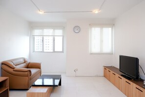 Zimmer | Wohnzimmer | Fernseher