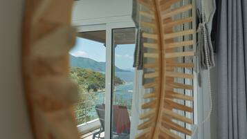 Design Villa, 3 Bedrooms, Private Pool | Terrace/patio