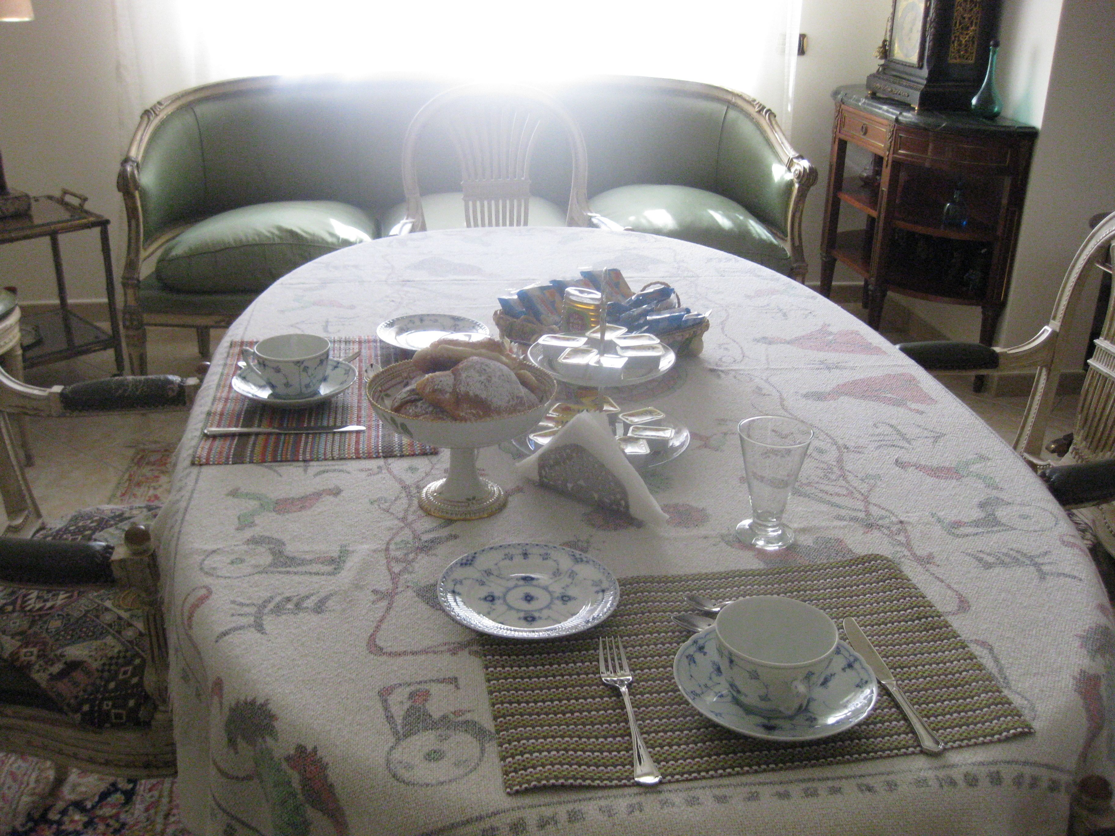 매일 현지식 무료 아침 식사 포함