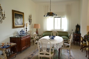 Interior - Villa Lucia (Bari)