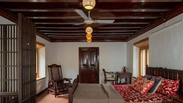 2 bedrooms, Internet