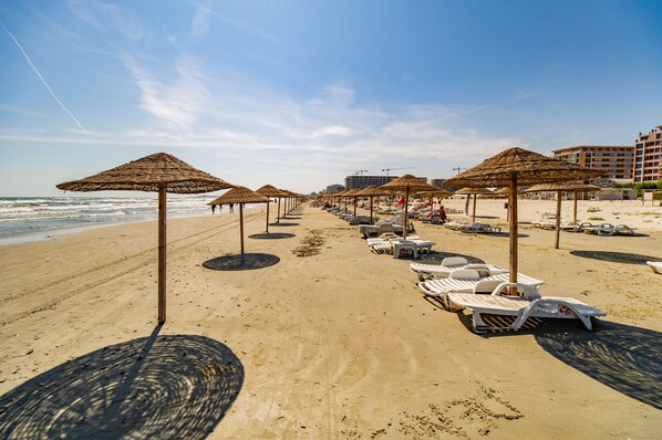 Beach bar - Miramare Residence (Navodari)