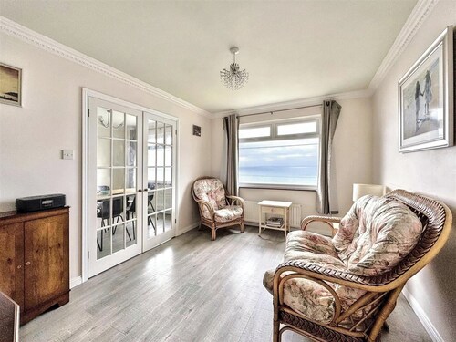 Porthleven Coastal Retreat With 5 Bedrooms