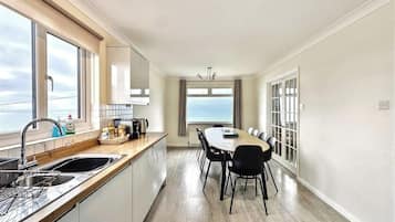 House | Private kitchen