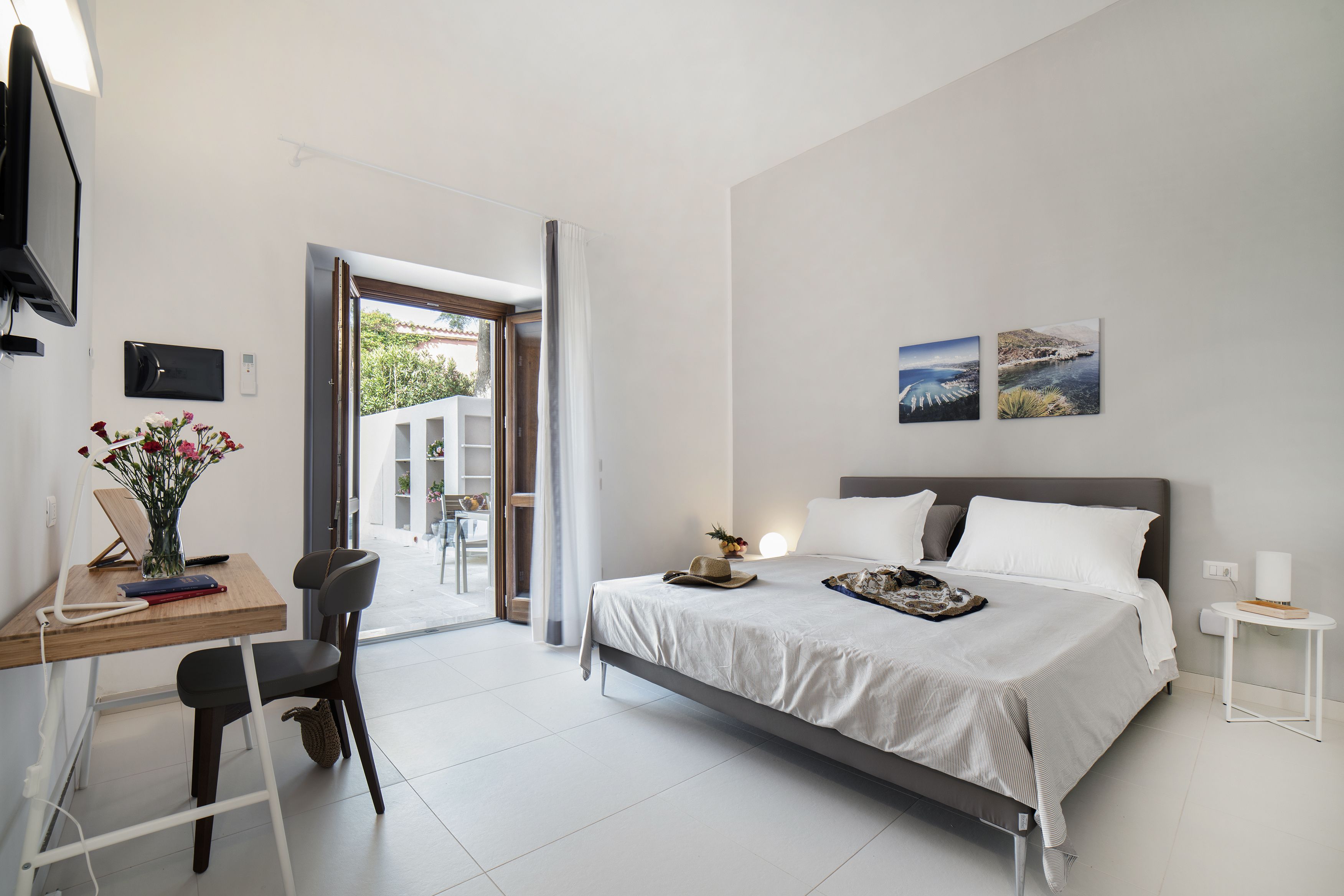 Quadruple Room (Zingaro)