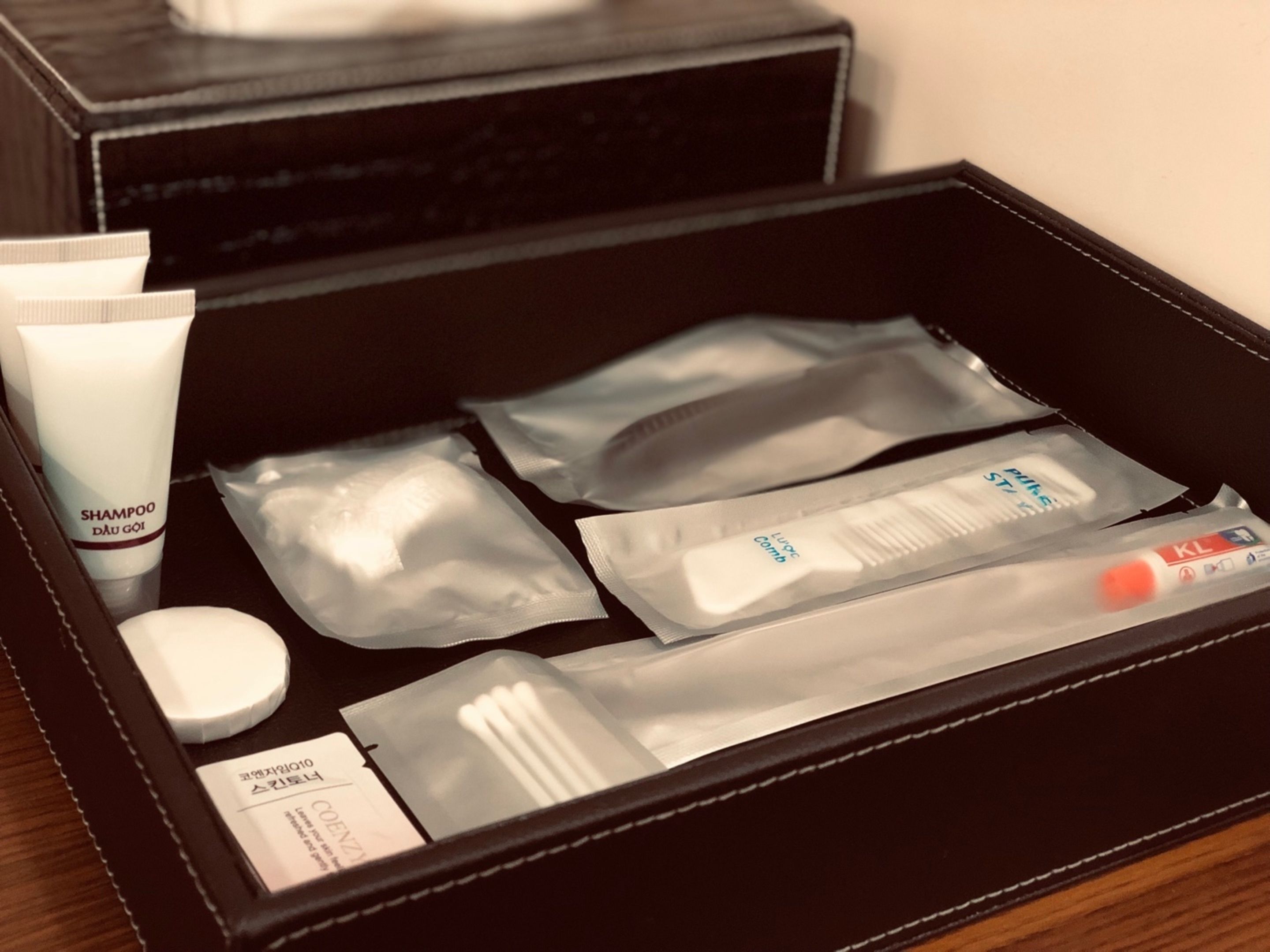 combined shower/bathtub, deep-soaking bathtub, designer toiletries