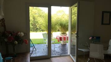 Triple Room (n°2) | Terrace/patio