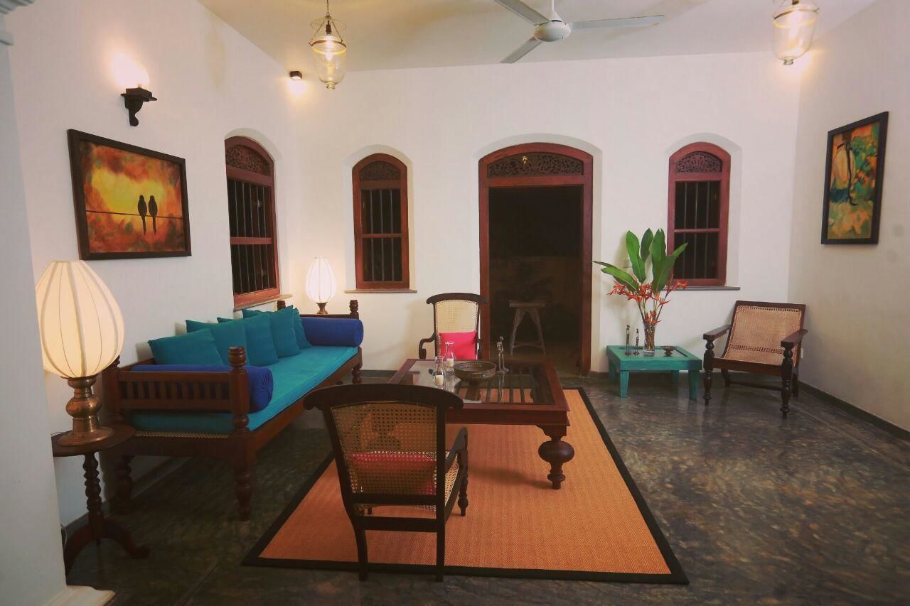 Área de estar no saguão