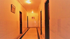 Spelunking/cave exploring - Hotel Sehrawat Inn (New Delhi)
