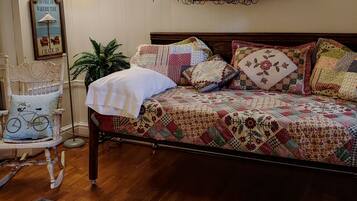 1 chambre, bureau, fer et planche Ă repasser, Wi-Fi gratuit