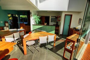 Free daily buffet breakfast  - Pousada Arágua (Bombinhas)