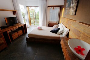 Superior Suite, Pool Access