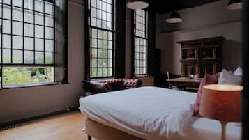 Superior-Doppelzimmer | Hochwertige Bettwaren, Daunenbettdecken
