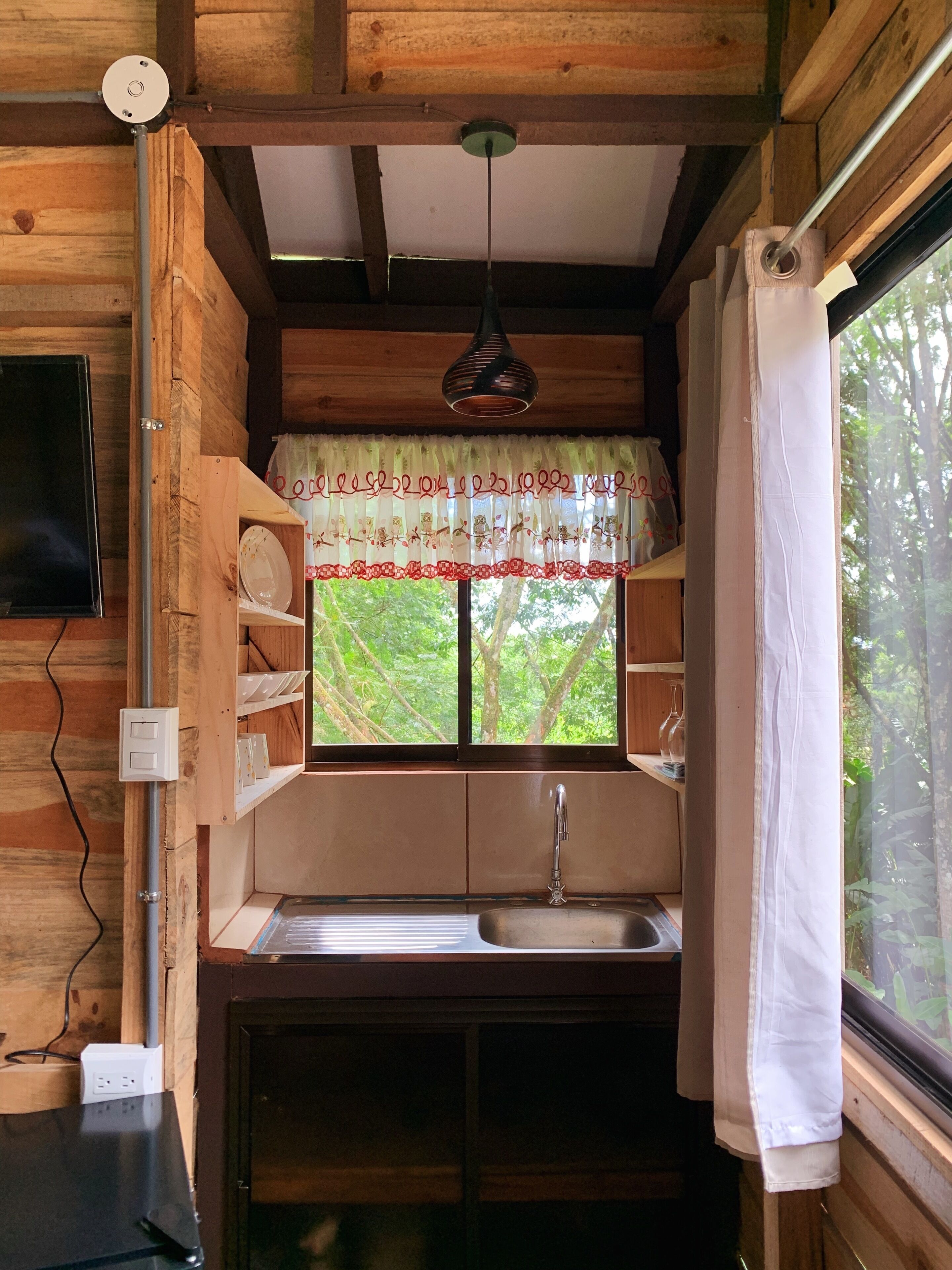 Family Cabin | Private kitchen | Fridge, coffee/tea maker, electric kettle, rice cooker