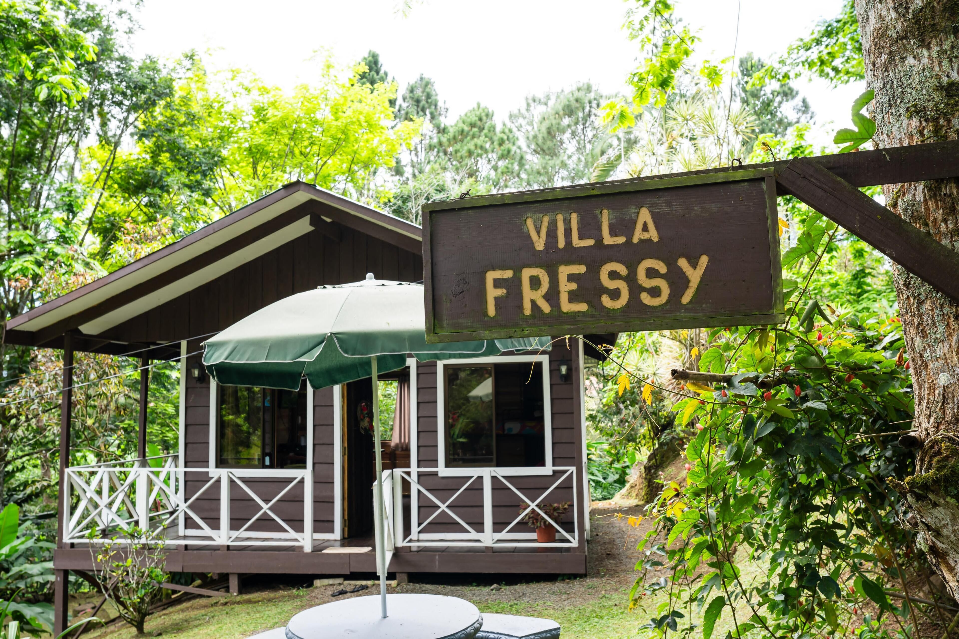 Kabin Keluarga | Seprai antialergi dan didekorasi berbeda-beda