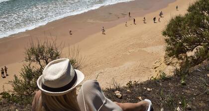 Golf-Traumvilla mit privatem Pool, riesigem Garten und Meersicht