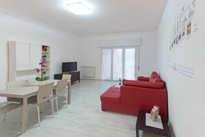 Flat-screen TV - Marea (Rome)