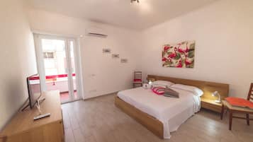 Apartment, 1 Bedroom | 1 bedroom, free WiFi, bed sheets