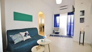 Apartment, 1 Bedroom | Living area - Skyline (Rome)
