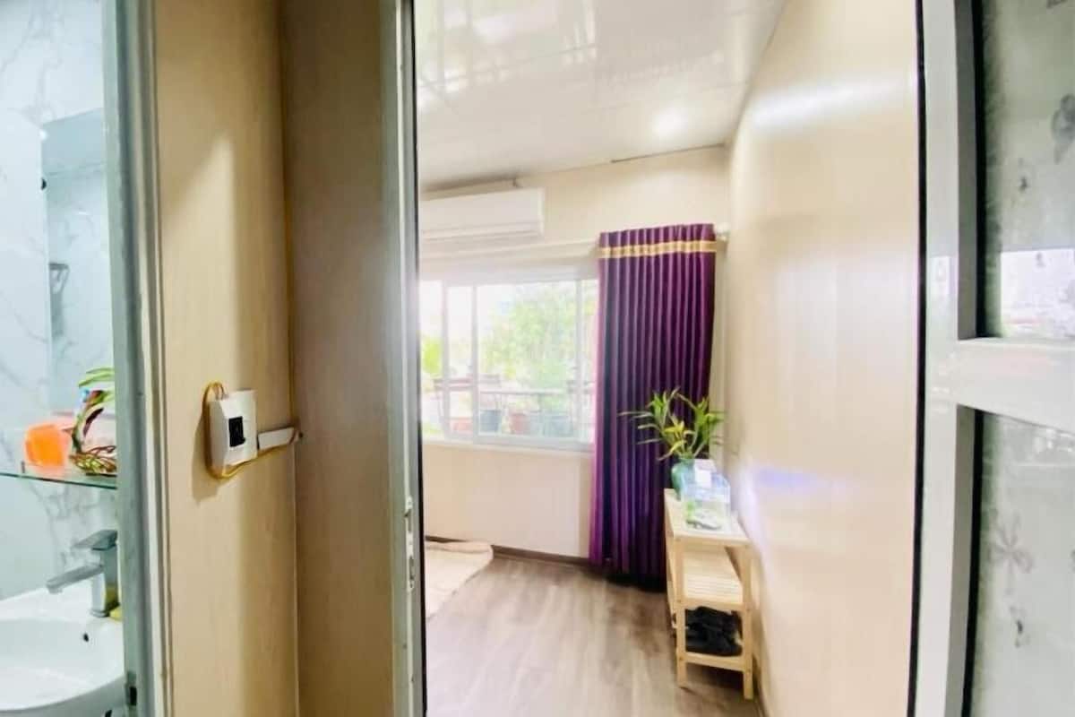 标准双人房 | 免费 WiFi、床单