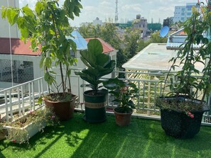 Balcony - Haiphong Backpacker Hostel (Hai Phong)