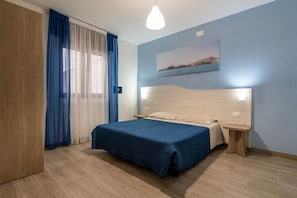 Minibar, in-room safe, individually decorated, individually furnished