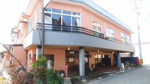 Exterior - Horaikan (Kikuchi)