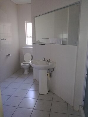 Shower, free toiletries, towels, soap