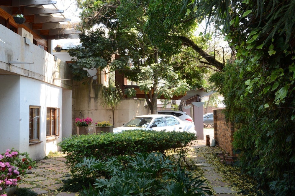 Bed and Breakfast in Hatfield by null