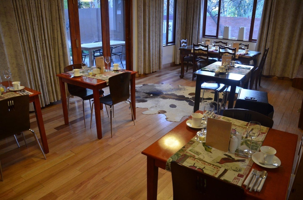 Bed and Breakfast in Hatfield by null