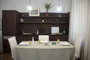 تناول الطعام