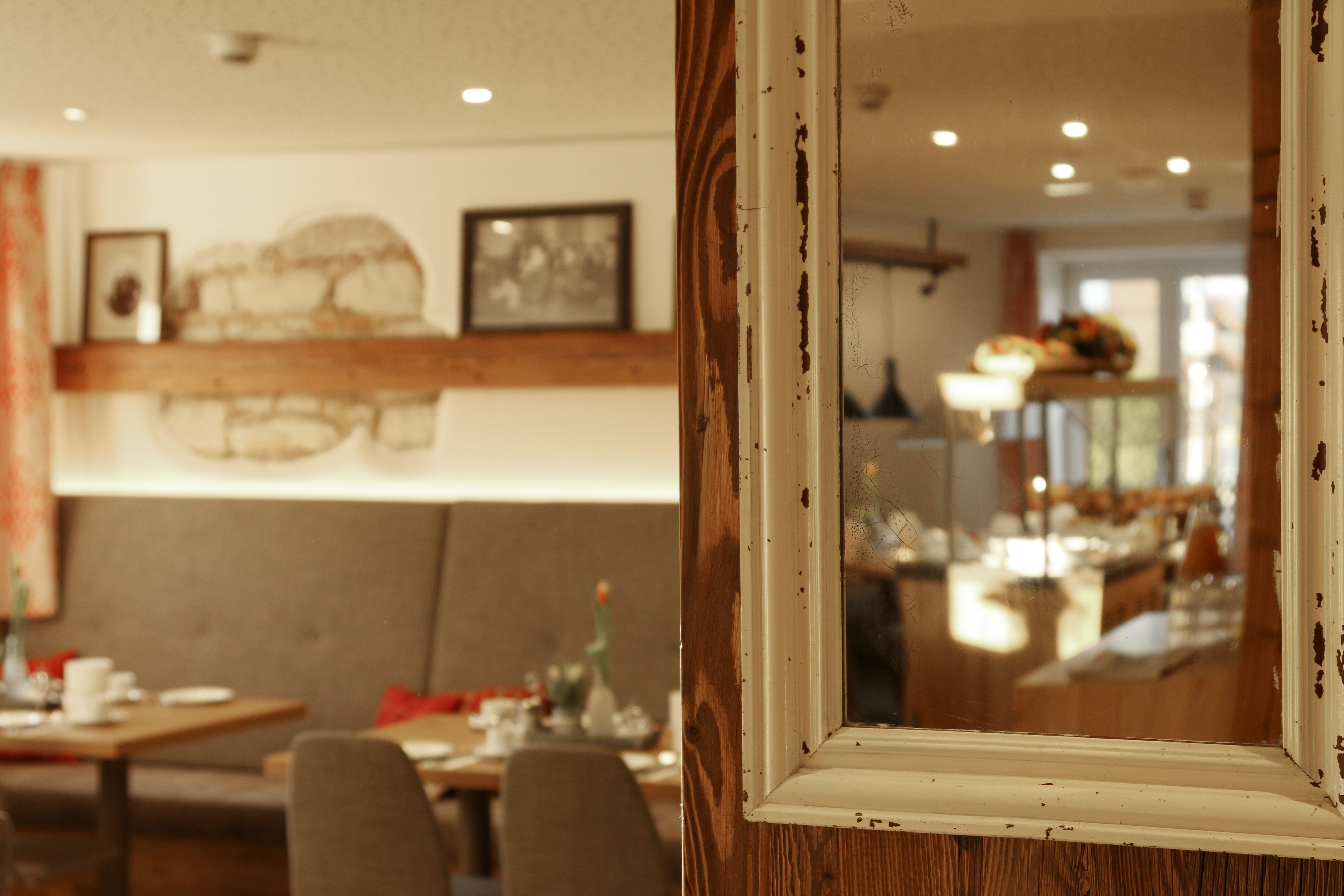 daily buffet breakfast (eur 15 per person)