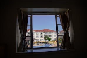 수변 전망