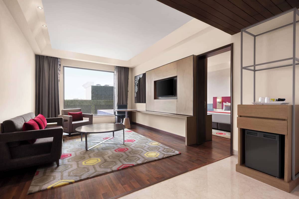 Suite, 1 grand lit, non-fumeur (One-Bedroom)