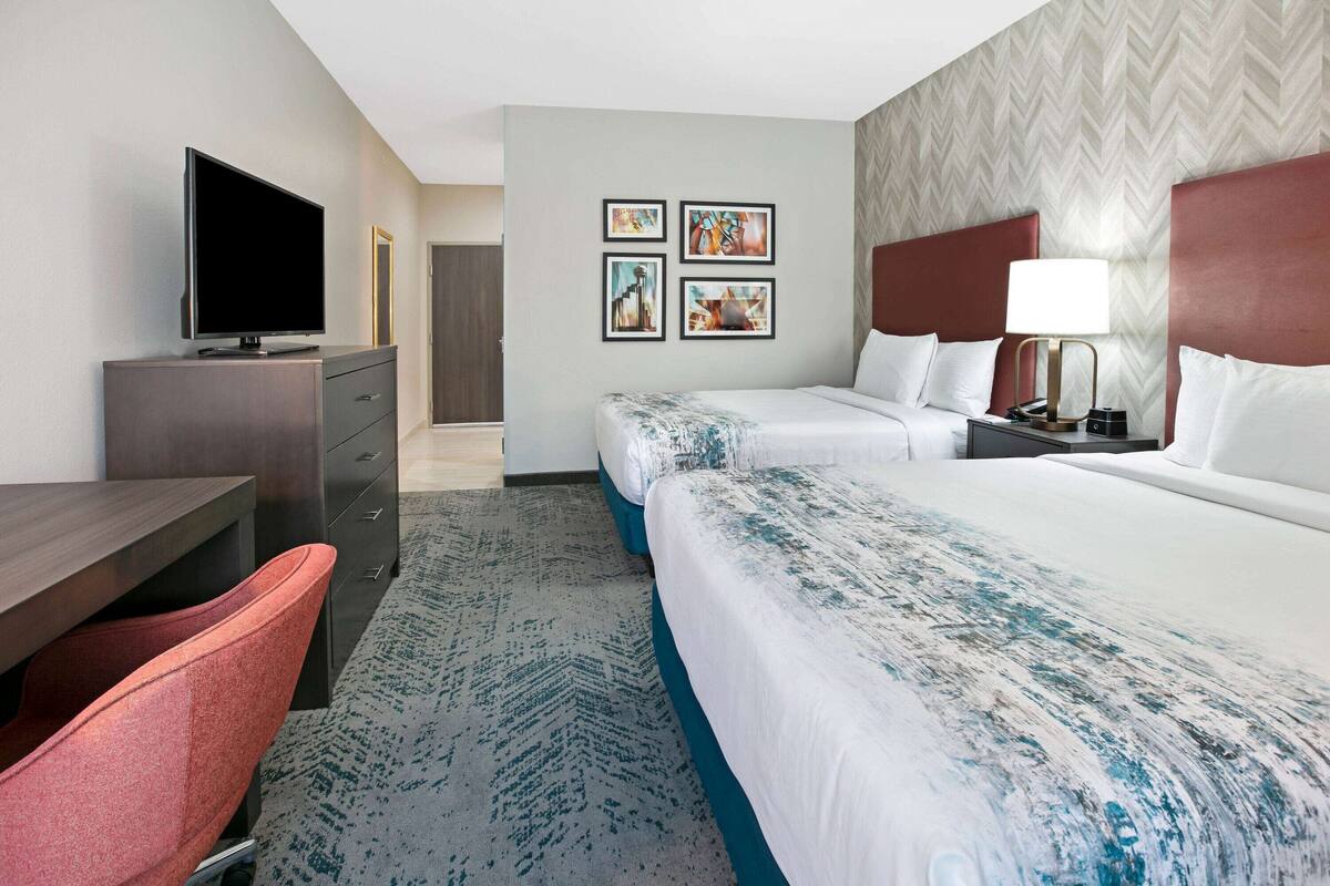 In-room safe, desk, laptop workspace, blackout curtains