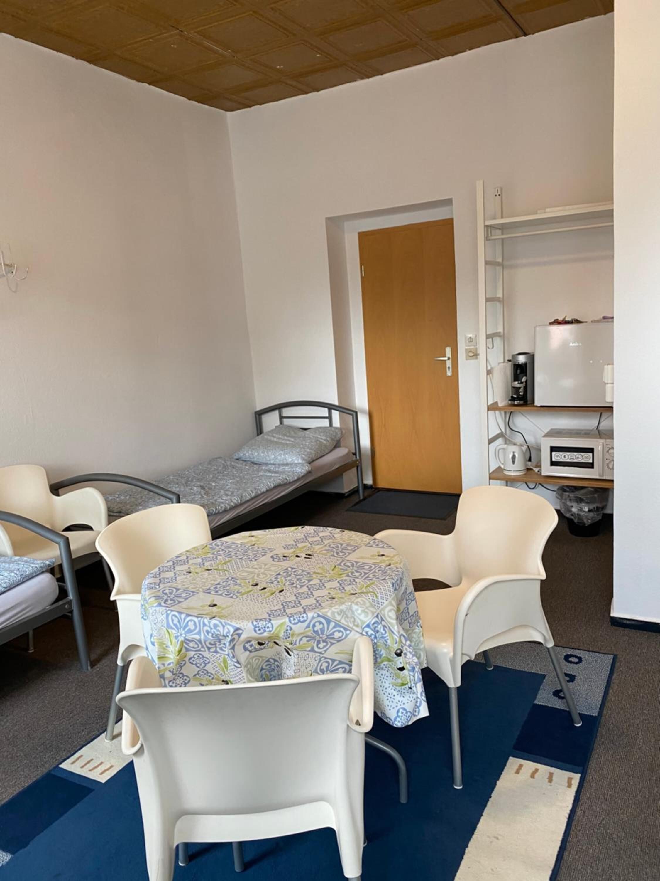 Individually decorated, individually furnished, bed sheets