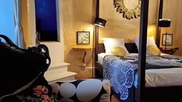 Double Room (Comtesse) Garden/Forest view | Individually decorated, individually furnished, desk, laptop workspace