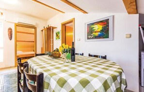 Loft | In-room dining - Karlo&Marina Apartments (Crikvenica)
