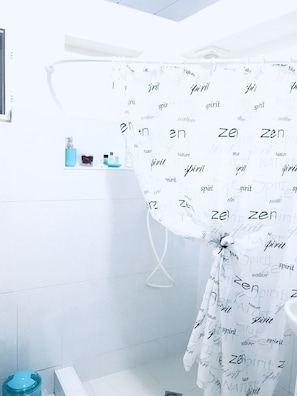 Haartrockner, Handtücher