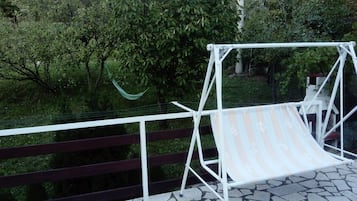 Appartement, 2 chambres | Vue depuis le balcon
