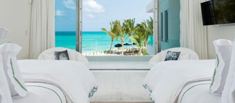 Villa Awa