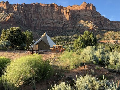 Canaan Cliffs Glamping