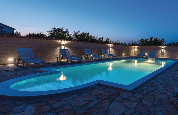 Pool - Nice home in Cista Velika with WiFi (Cista Velika)