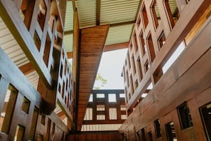 Family House, 2 Bedrooms, Garden View | Living area | 40-inch flat-screen TV with digital channels, Netflix