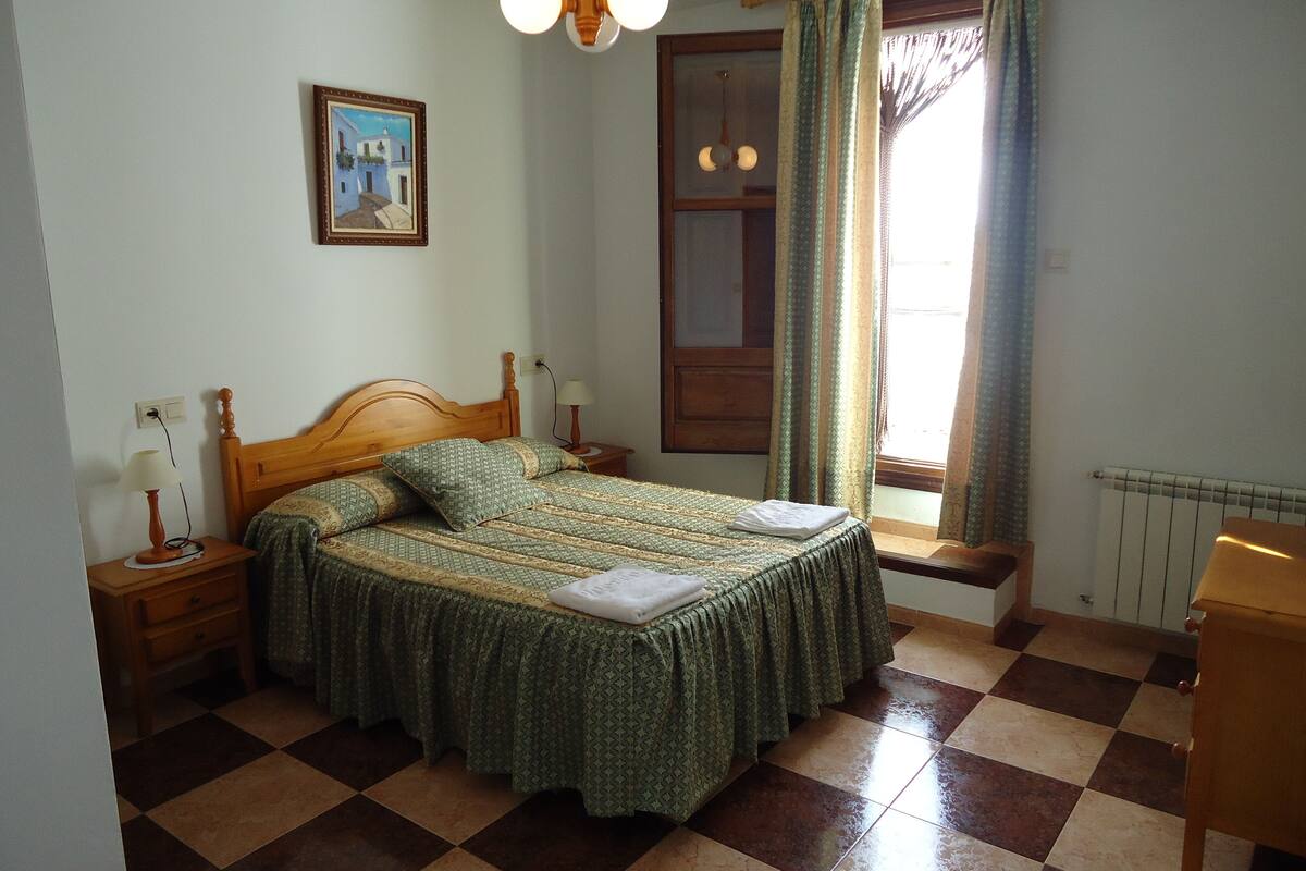 Apartment, 1 Schlafzimmer | Verdunkelungsvorhänge, kostenlose Babybetten, kostenloses WLAN