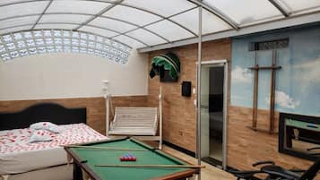 Suite (Diamante) | Minibar, free WiFi, bed sheets, wheelchair access