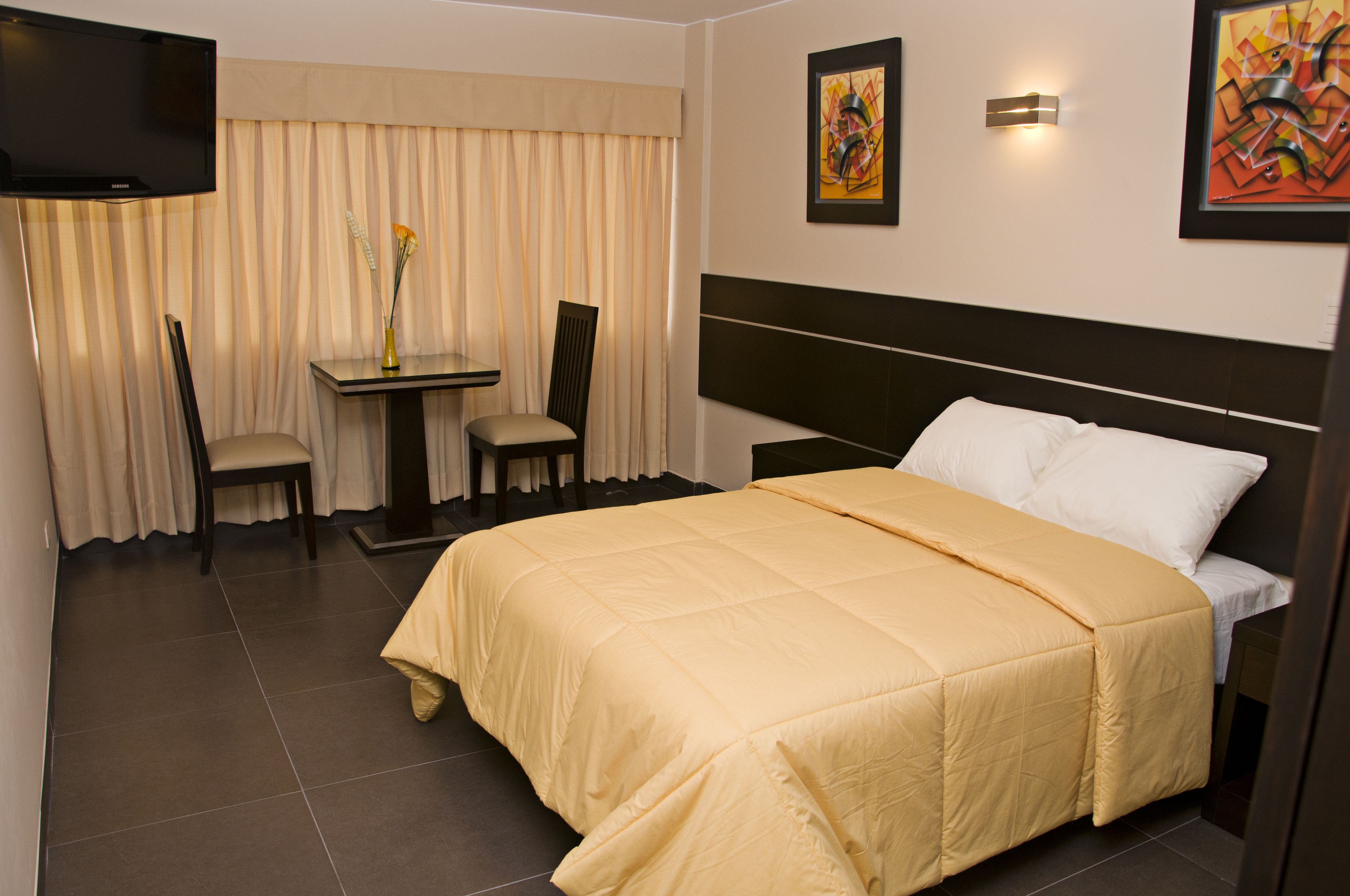 Standard Room | Bed sheets