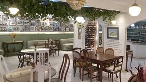 Unclassified image, 5 of 60, button - Atlantico Hotel (Rio das Ostras)