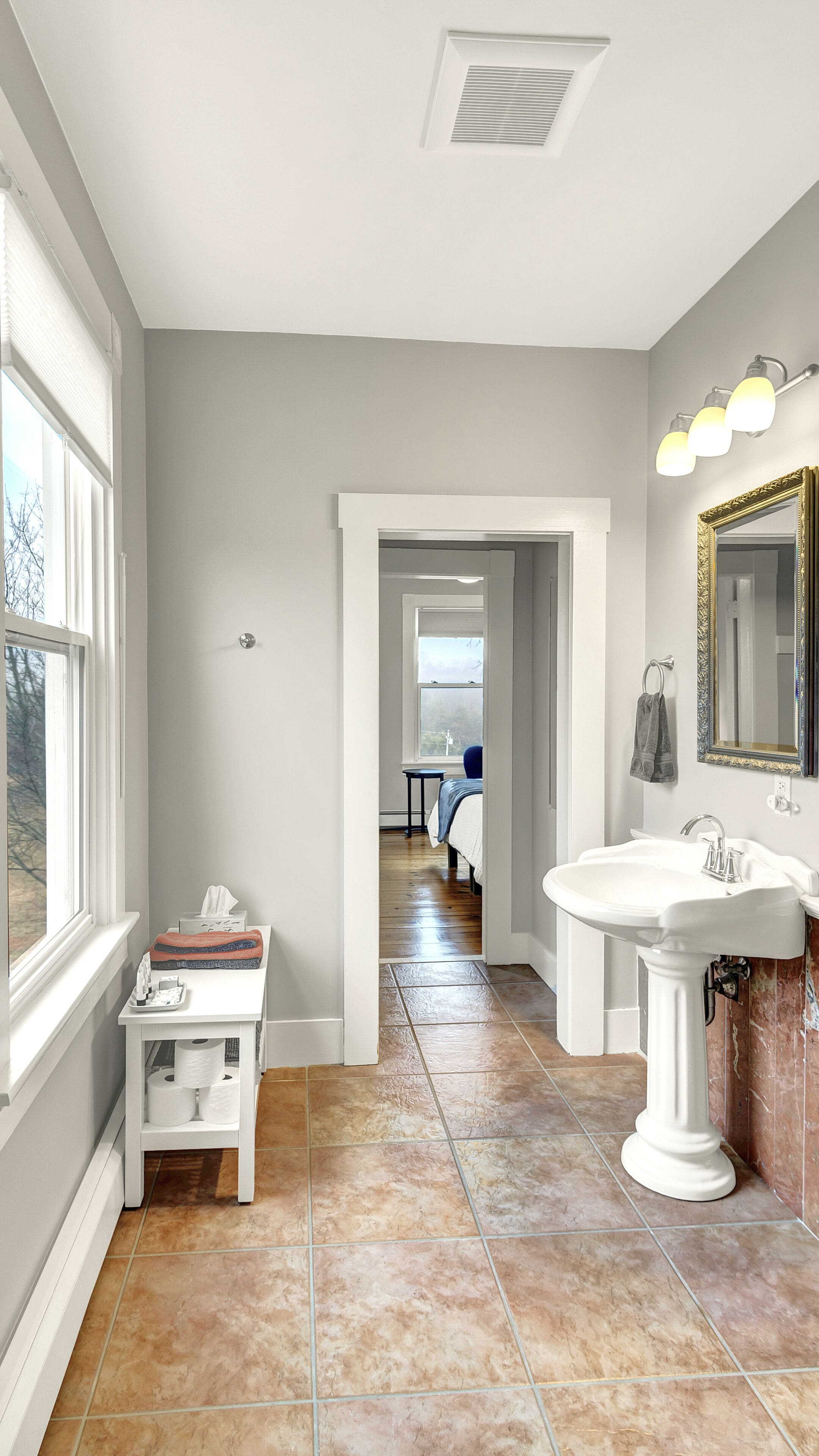 Deluxe Room (2nd Floor) | Bathroom | Combined shower/tub, deep soaking tub, eco-friendly toiletries